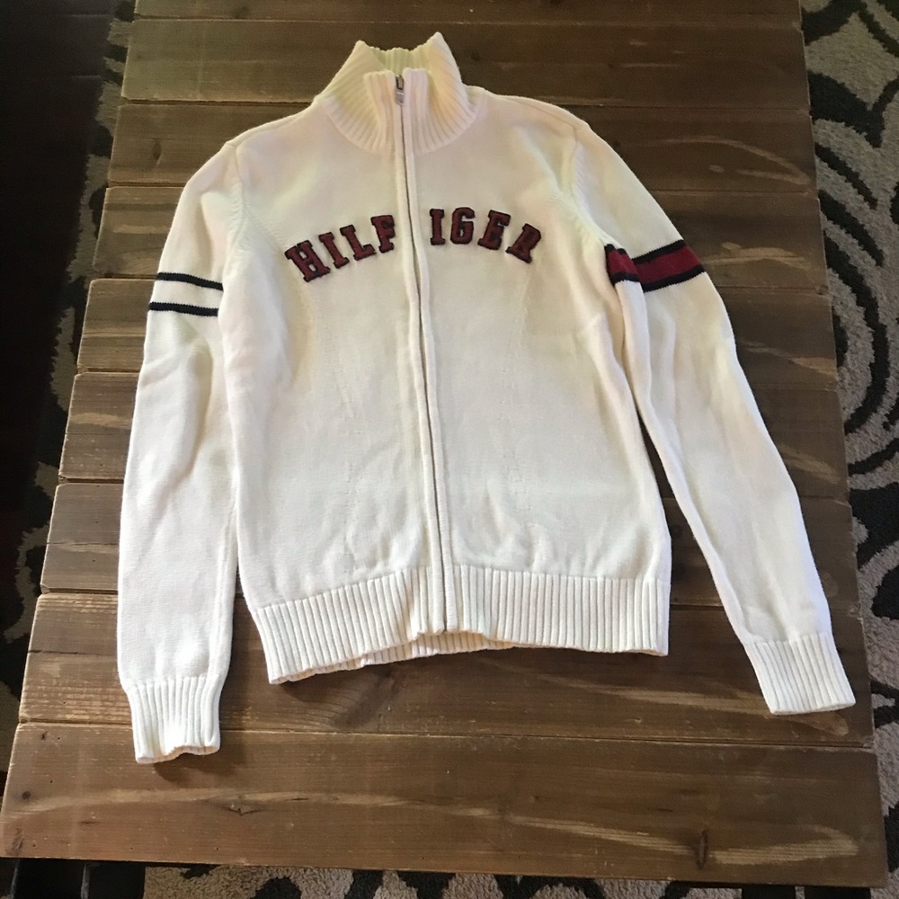 Tommy Hilfiger zip up sweater. Size Small